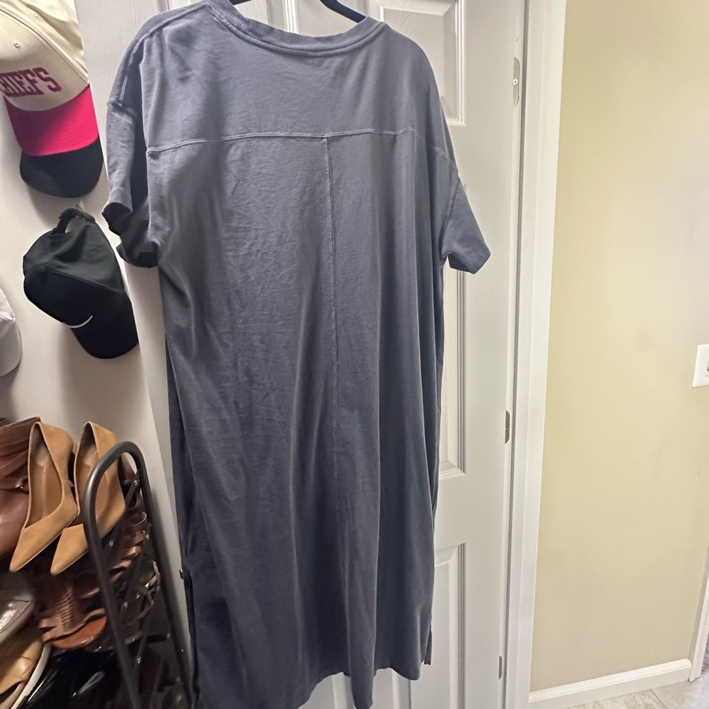 Old Navy Charcoal Crew Neck tshirt midi dress - Picture 3 of 5